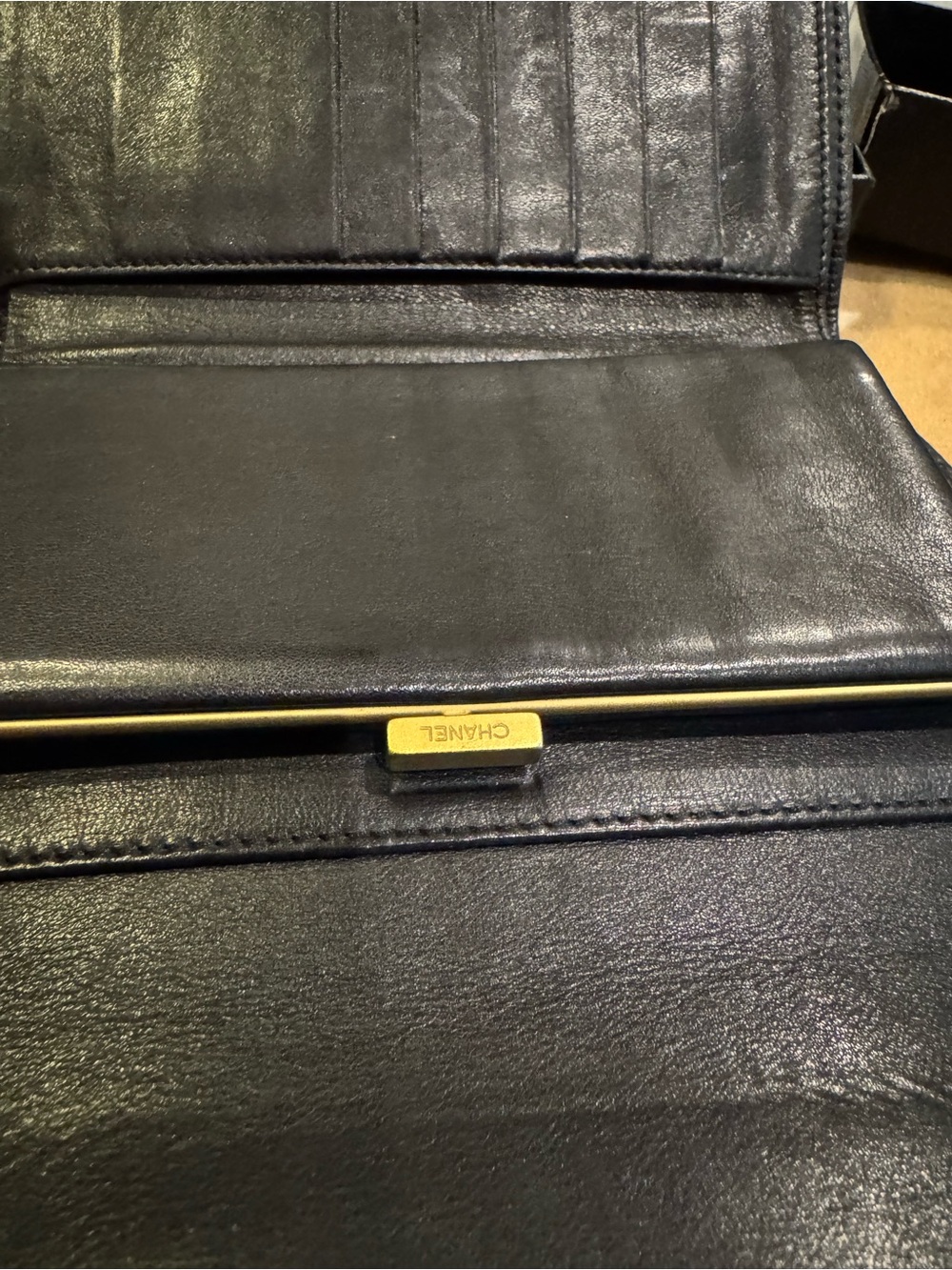 CHANEL Black Caviar Leather Continental Wallet with Gold CC Twist Lock - Picture 3 of 15